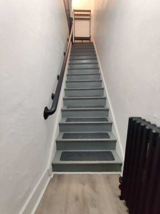 Lovely 2Br W Office Space - King Bed & Alexa Apartment Pittsburgh Exterior photo